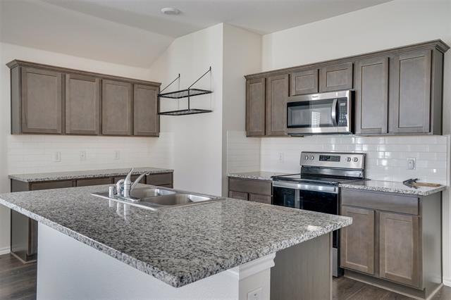 Building Photo - 106 Gallant Fox Ln