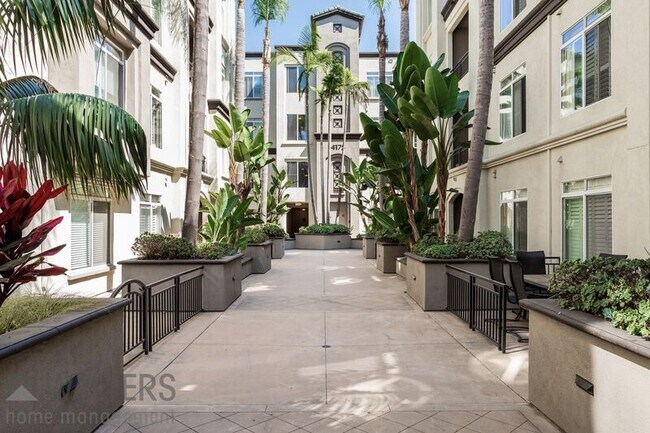 Building Photo - 4175 Executive Dr