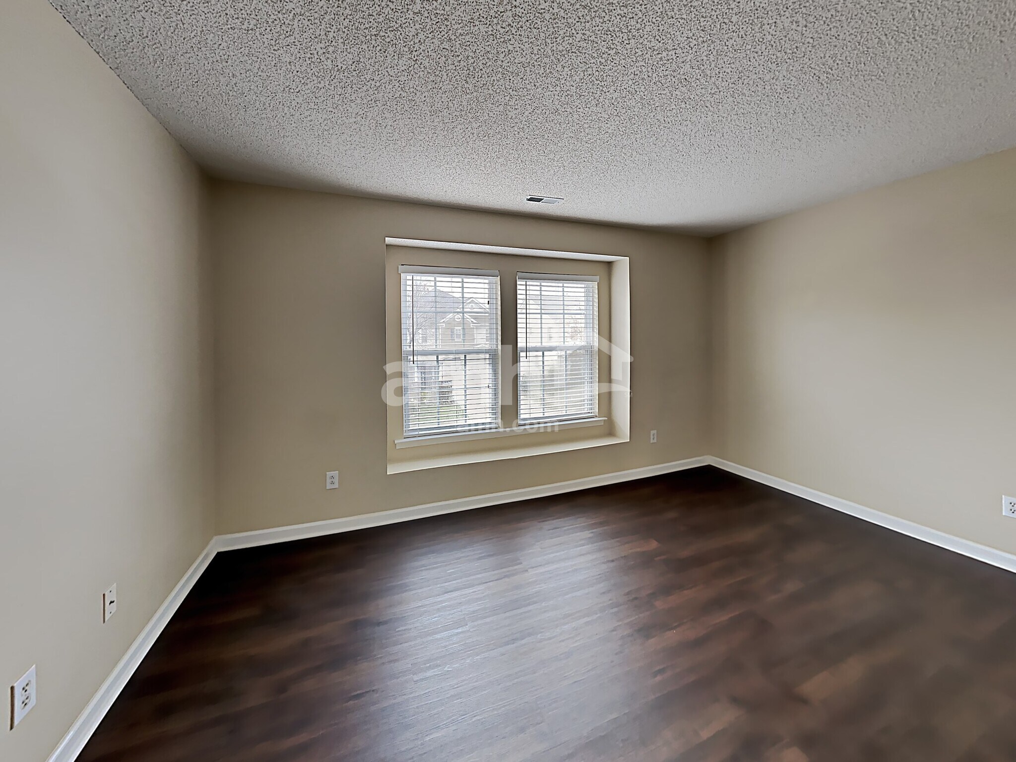 Building Photo - 4020 Flat Sedge Ln