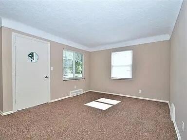Building Photo - 12332 Park Knoll Dr