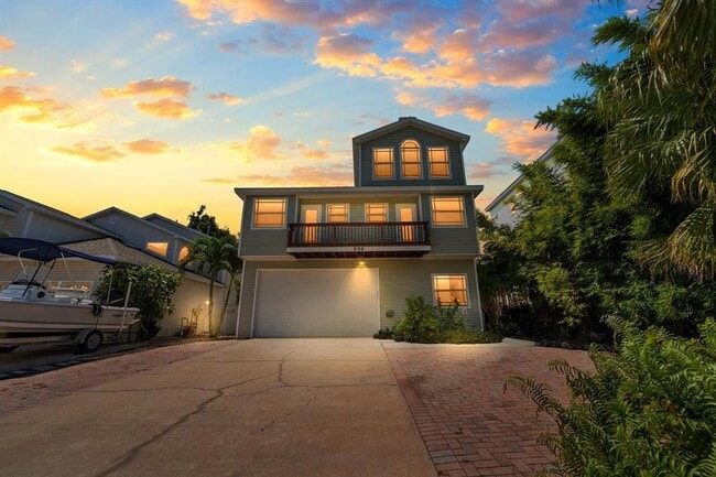Building Photo - 506 Oceanview Ave