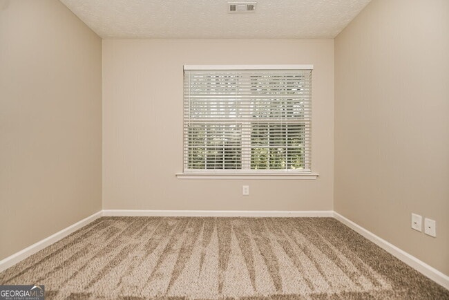 Building Photo - 310 Prescott Ct