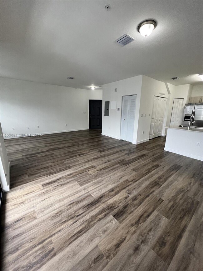 Building Photo - 15540 SW 136th St