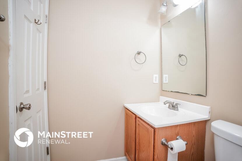 Building Photo - 5731 Congressional Pl