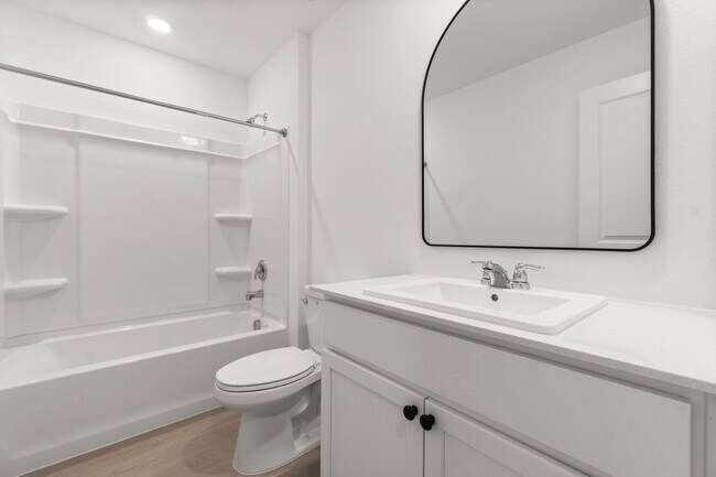 Building Photo - 25429 Carnation Ct