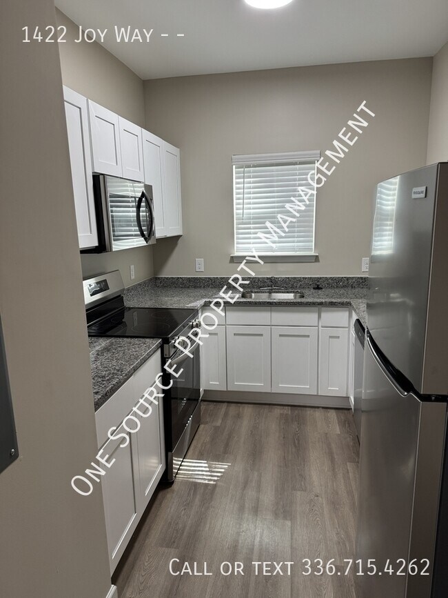 Building Photo - 1422 Joy Wy