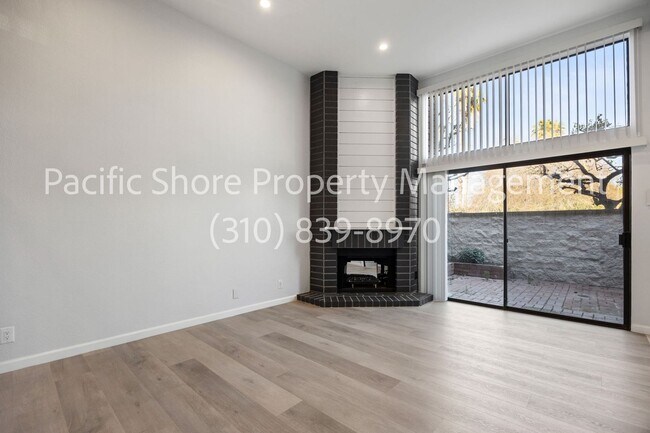 Building Photo - Lush and Lavish Three Bedroom Neatly Tucked Away In The Villa Vallarta Townhouse Community