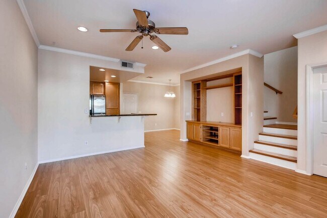 Building Photo - 4010 Craven Rd