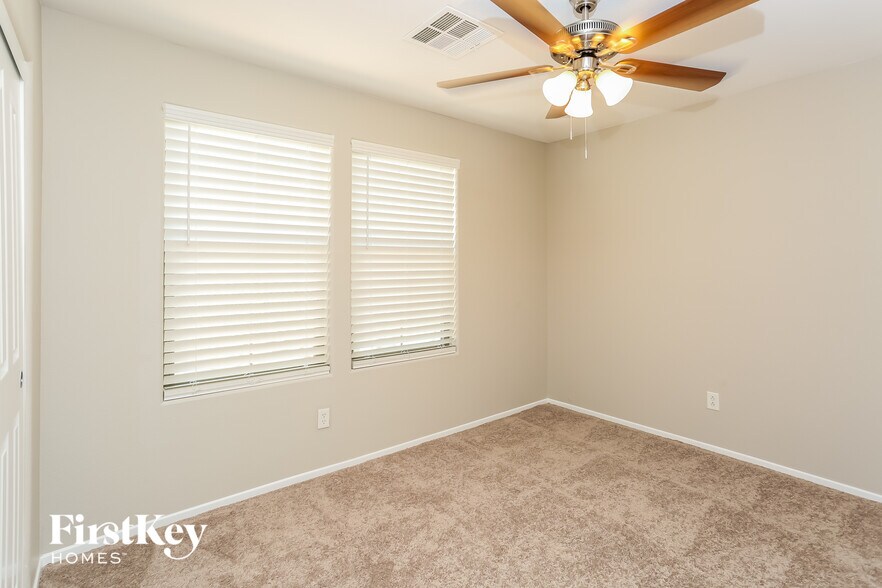 Building Photo - 10841 Pearl River Ave