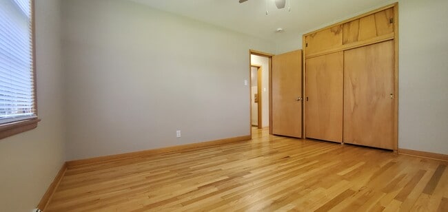 Building Photo - 2803 Seely Ave SE
