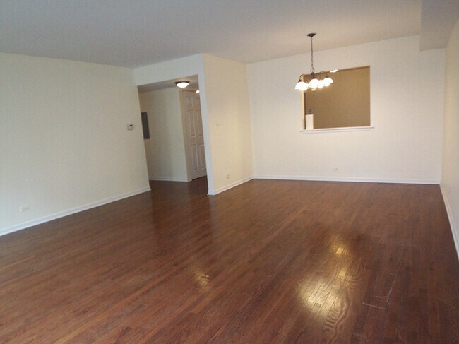 Building Photo - 110 S Dunton Ave