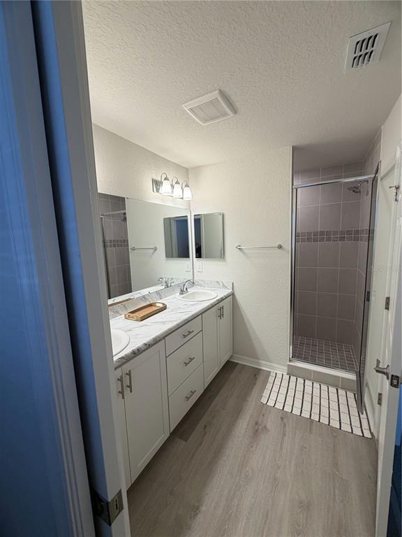 Building Photo - 5754 Anders Wy