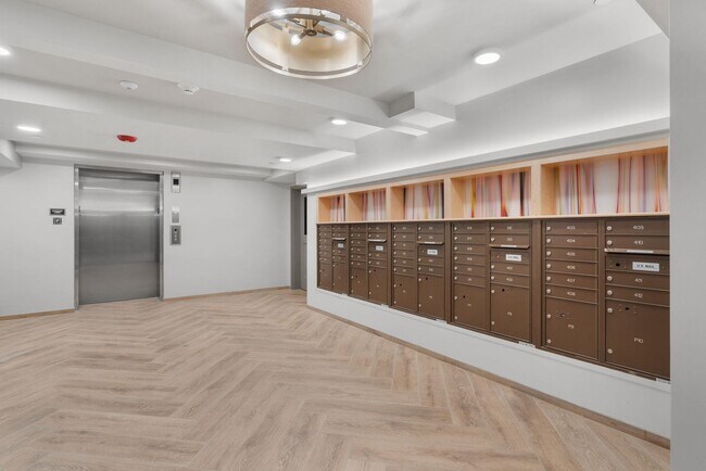 Building Photo - 99 Foundry Pl