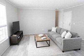 Building Photo - 358 Parker Lake Dr