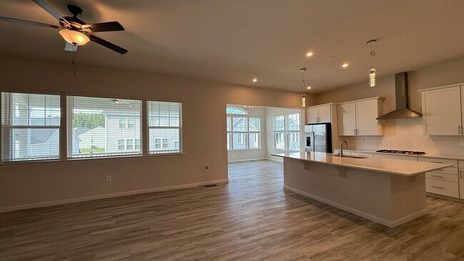 Building Photo - Spotsy Courthouse - Large Ranch Home