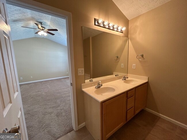 Building Photo - 2934 Greyhawk Ln