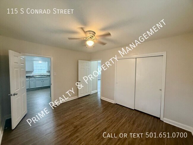Building Photo - 115 S Conrad St