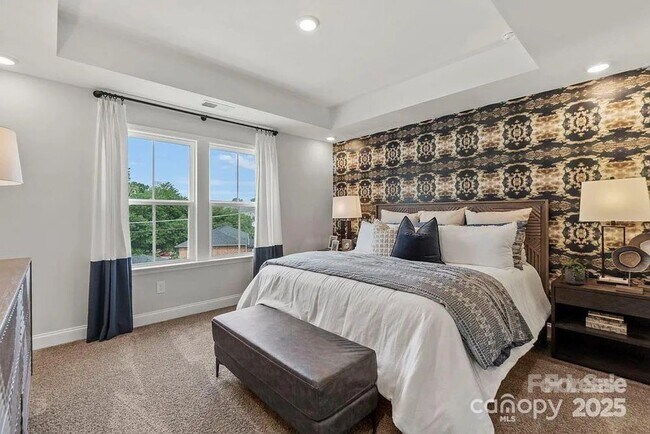 Building Photo - 5029 Westmead Ln