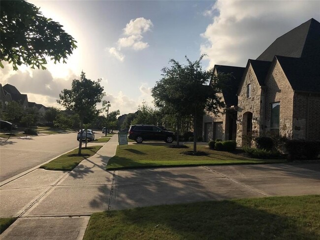 Building Photo - 5827 Chaste Ct