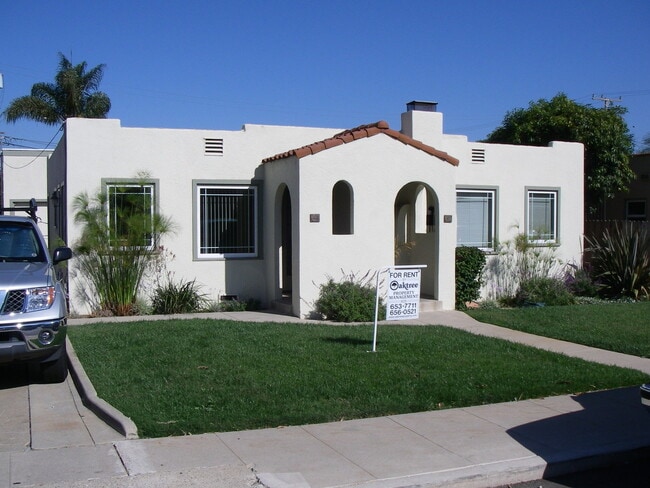 Building Photo - 482