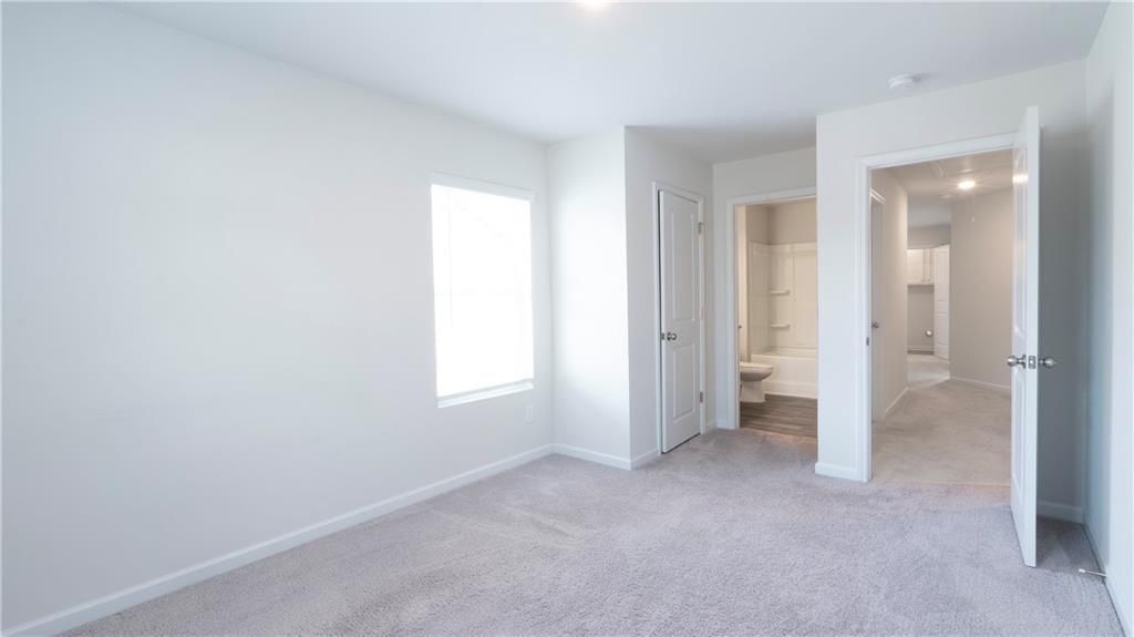 Building Photo - 3675 Abbey Wy