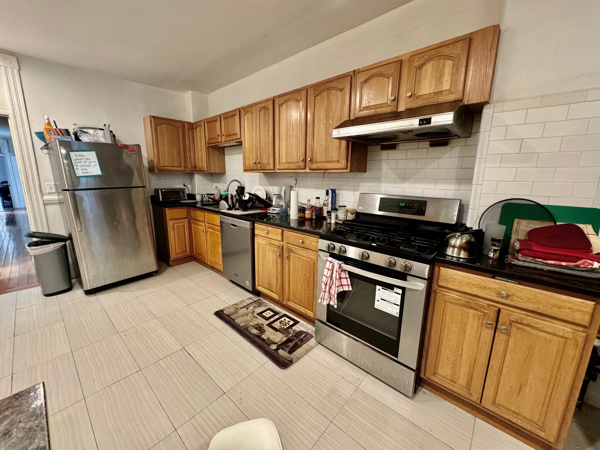 Building Photo - 872 Huntington Ave