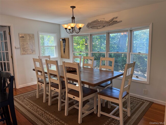 Building Photo - 107 Waterview Dr