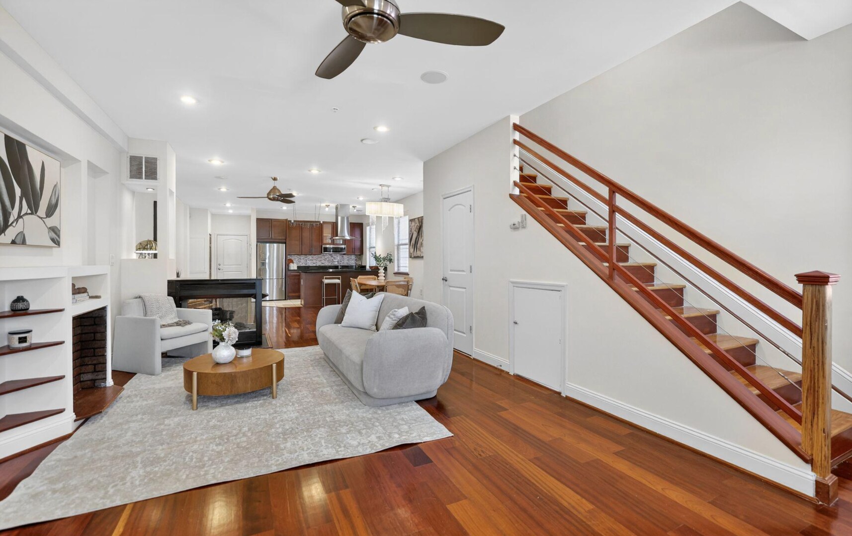 Building Photo - 3573 Warder St NW