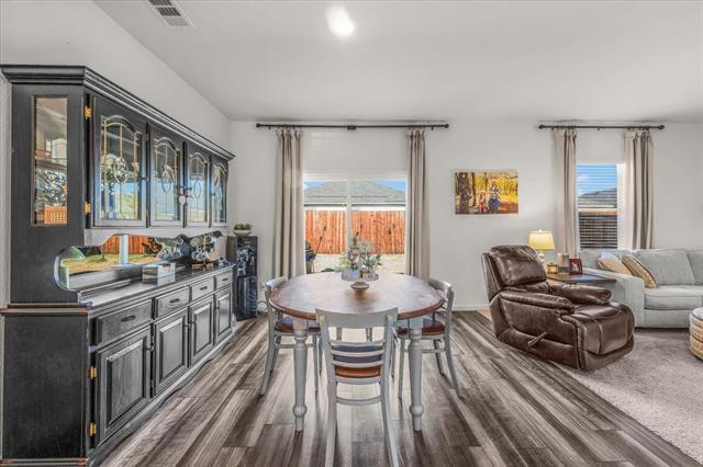 Building Photo - 4916 Knob Dr