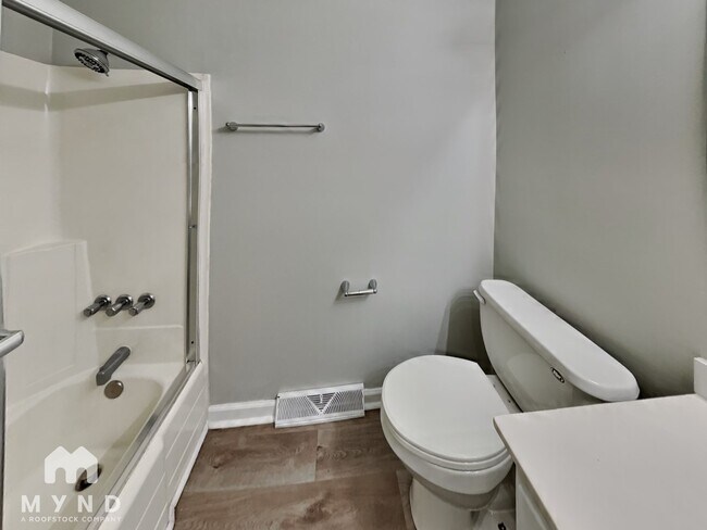 Building Photo - 2308 Oakstone Cir