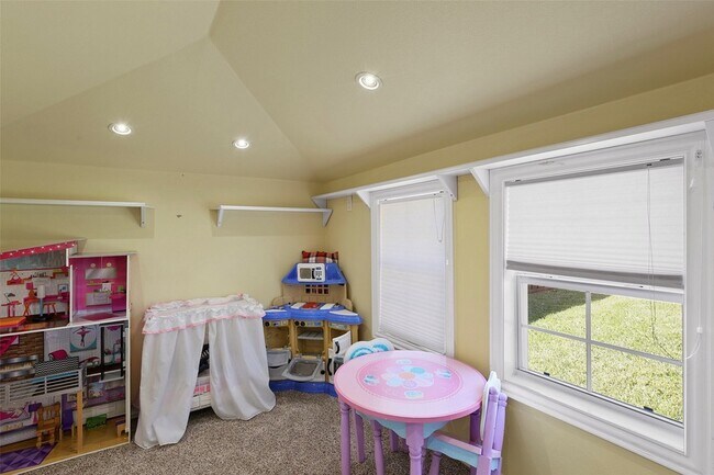 Building Photo - 7802 Milestone Ridge Dr