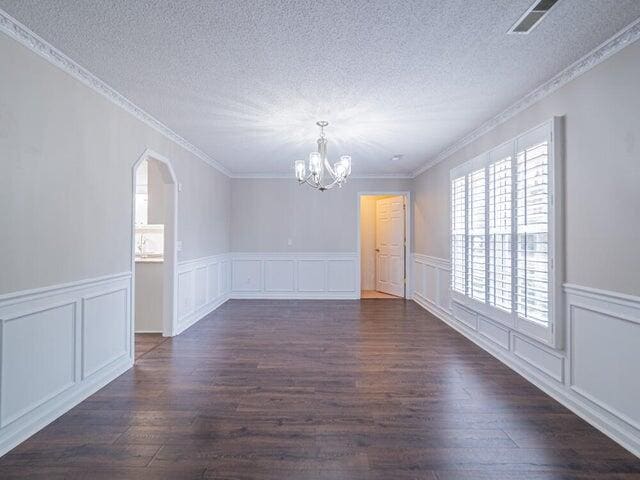 Building Photo - 655 Torrey Pines Dr