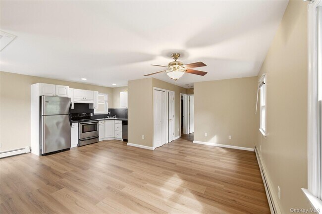Building Photo - 34 Markwood Ln