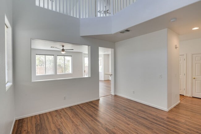 Building Photo - Gated Northwest Las Vegas Home with Loft & Parkside Location