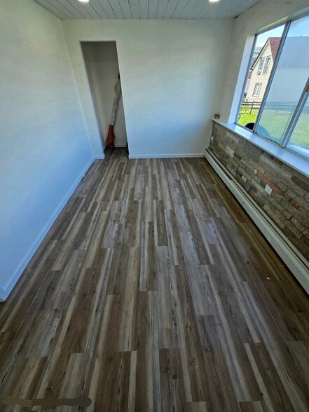 Building Photo - 1510 Farr St