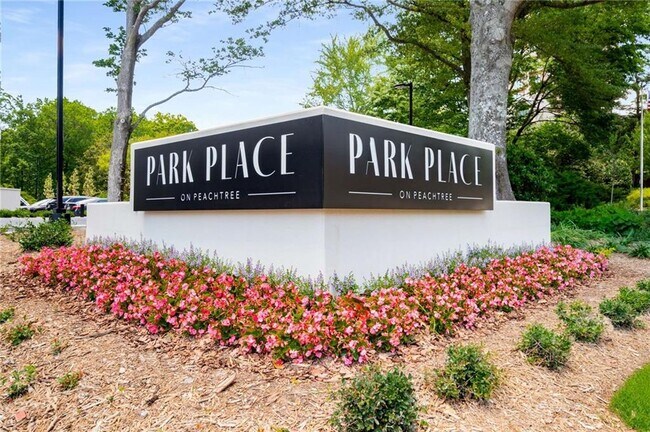 Building Photo - 2660 Peachtree Rd