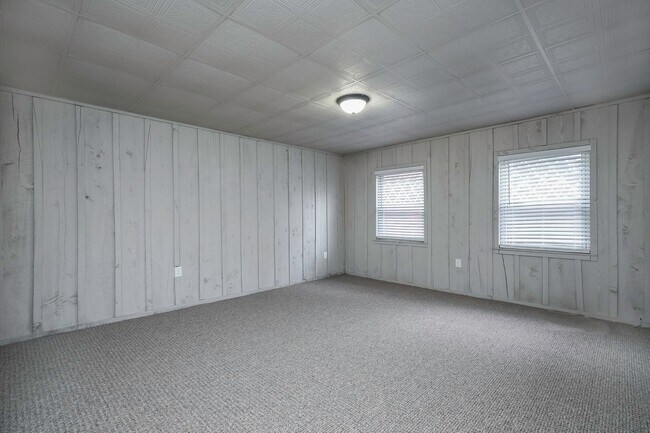 Building Photo - 3469 Denny St