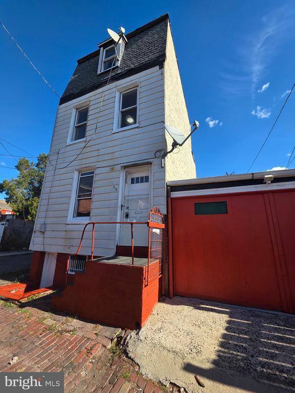 Building Photo - 419 BELL AL