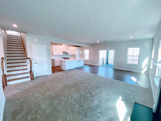 Building Photo - 1226 City View Ln