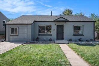 Building Photo - Beautiful Home Available in Berkeley Neighborhood!