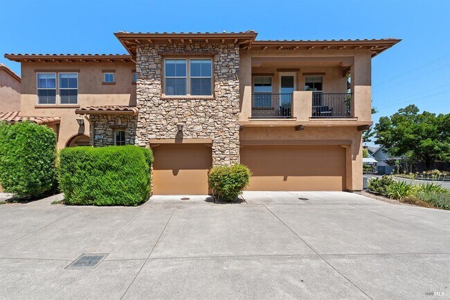 Building Photo - 180 Healdsburg Ave