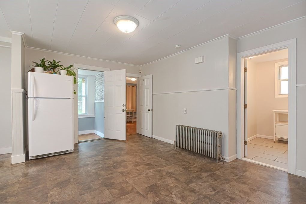 Kitchen - 30 3rd Ave