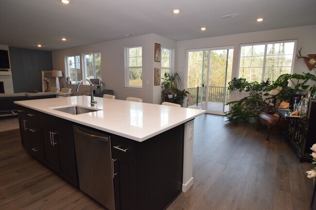 Building Photo - 12212 SW Champlin Ln