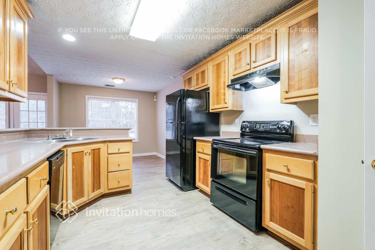 Building Photo - 811 Tucker Trail