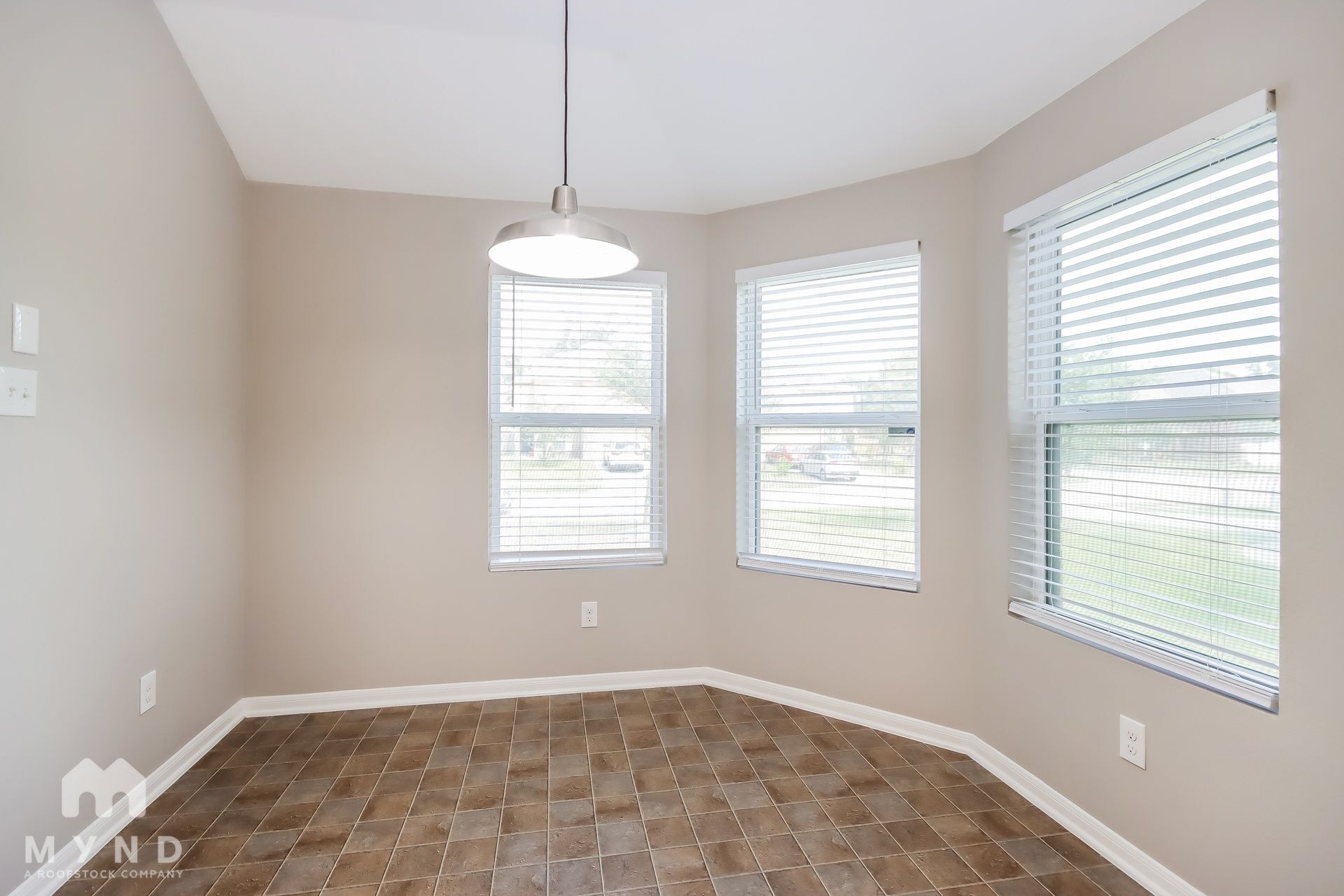 Building Photo - 9876 Lace Flower Way