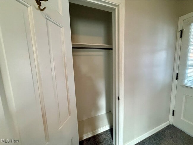 Building Photo - 3625 Rocky River Dr