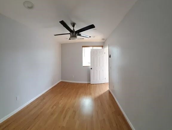 Building Photo - 5234 1/2 Lincoln Ave