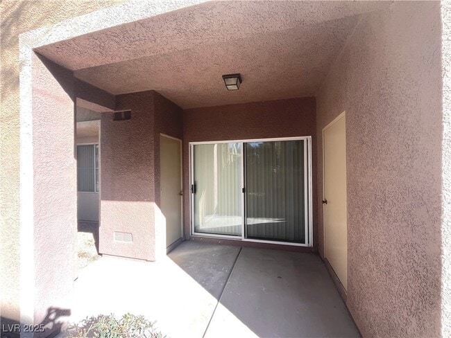 Building Photo - 673 Peachy Canyon Cir