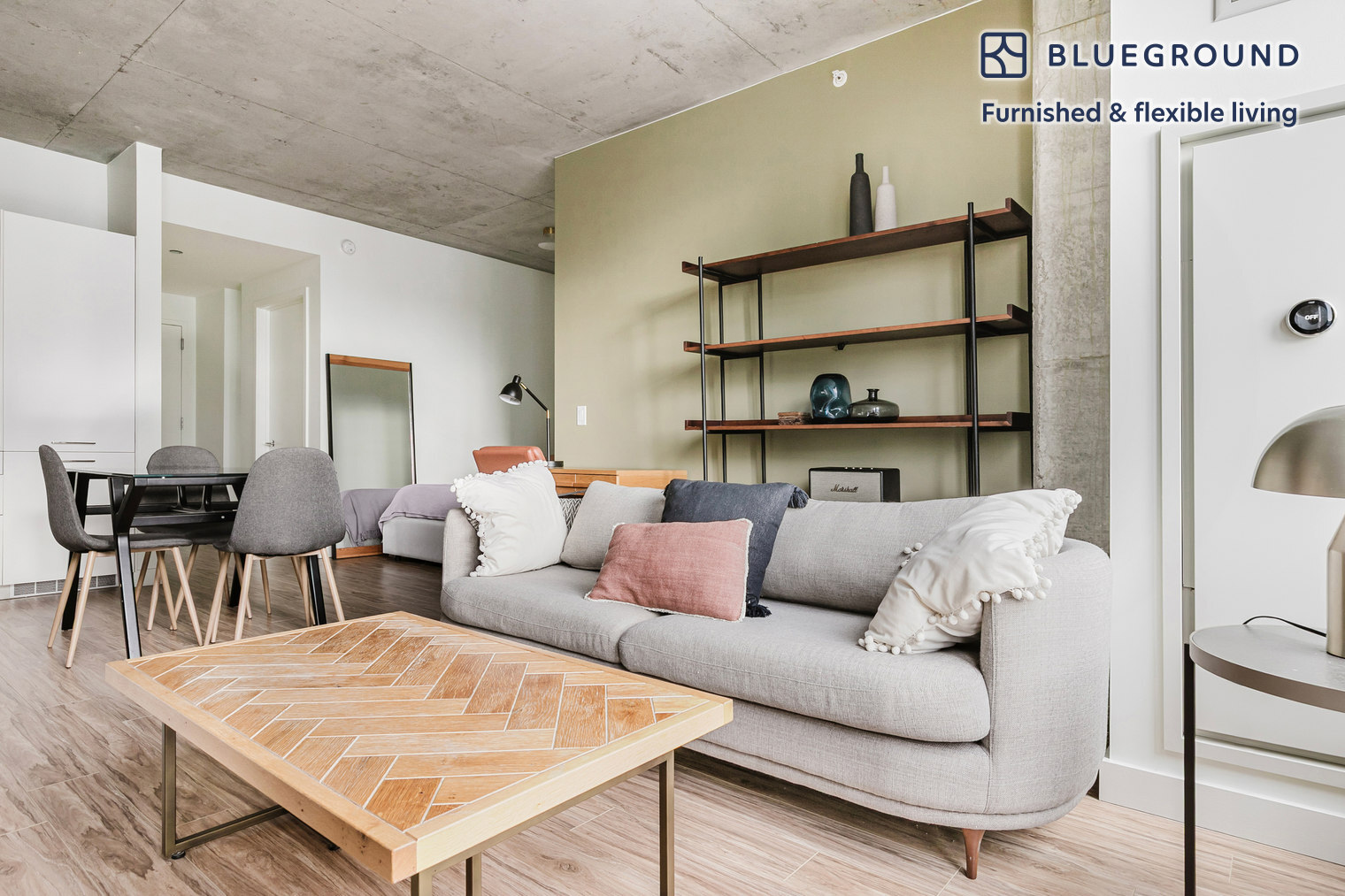 Building Photo - 165 N Desplaines St