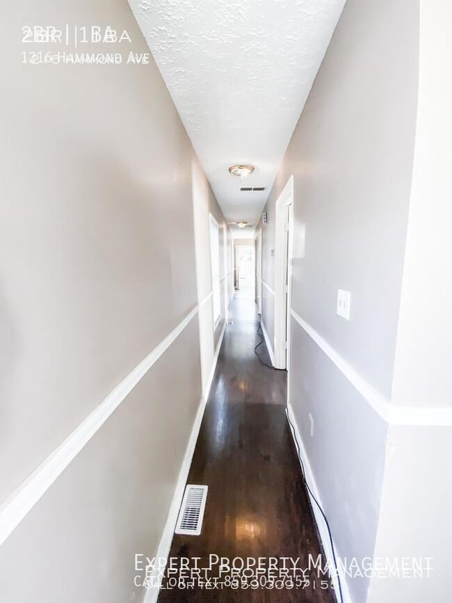 Building Photo - 1216 Hammond Ave